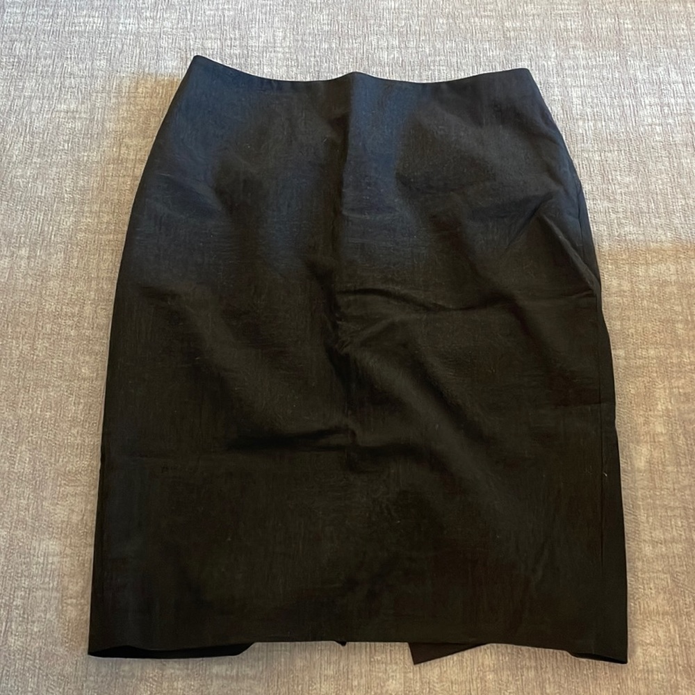 Loft pencil skirt